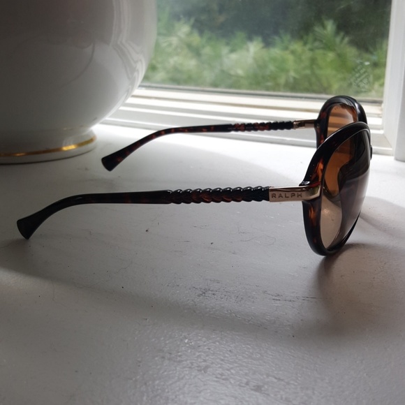 RALPH Ralph Lauren women sunglasses